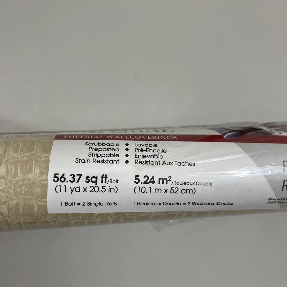 Vintage Imperial Wallcoverings Tan Crocodile Print FM7191 56.37 sq ft Project